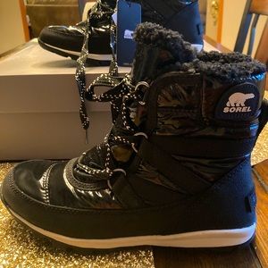 Sorel Woman’s Black Boots